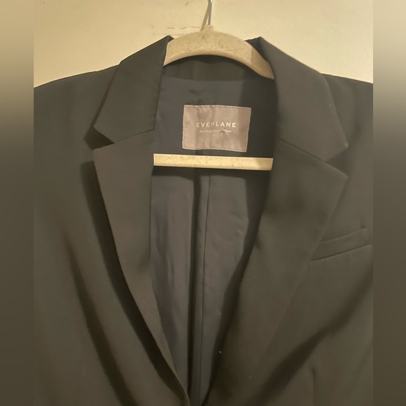 Everlane Black 100% Wool Blazer Size 8 - Picture 3 of 13